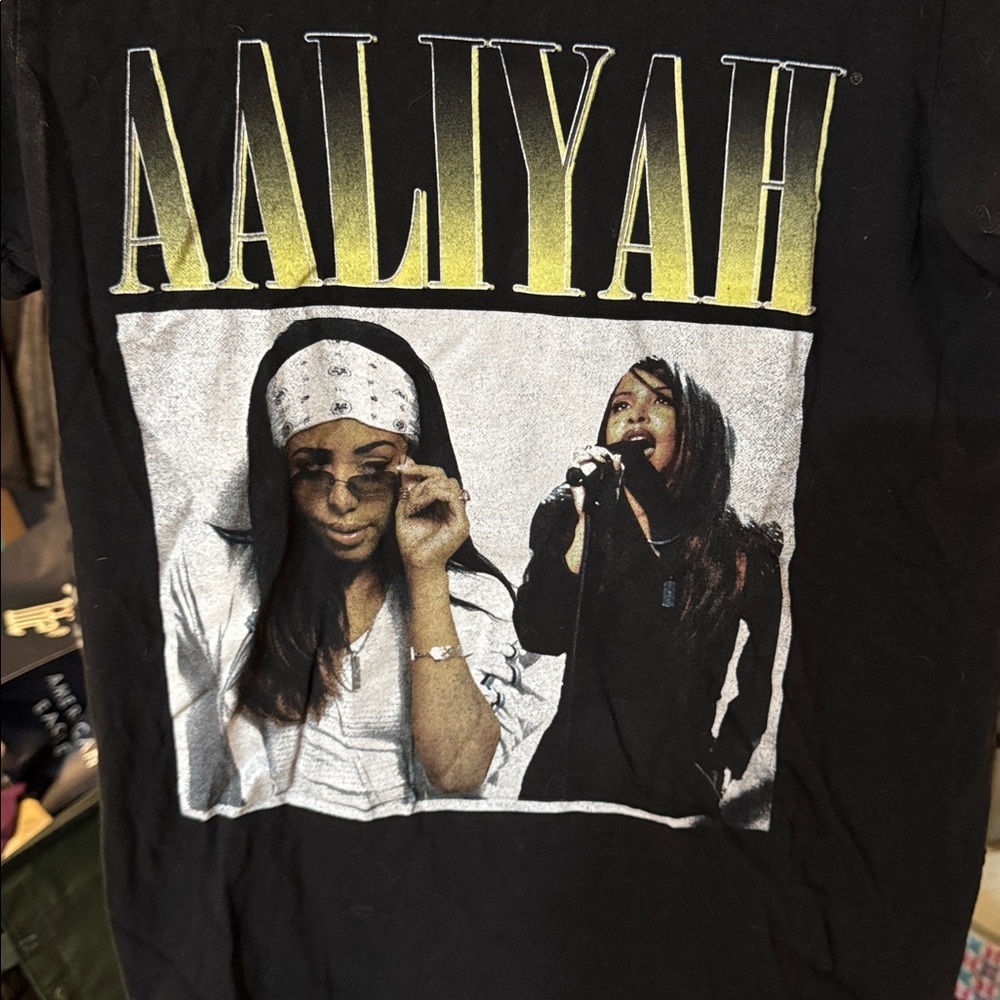 Black Aaliyah Graphic T-Shirt